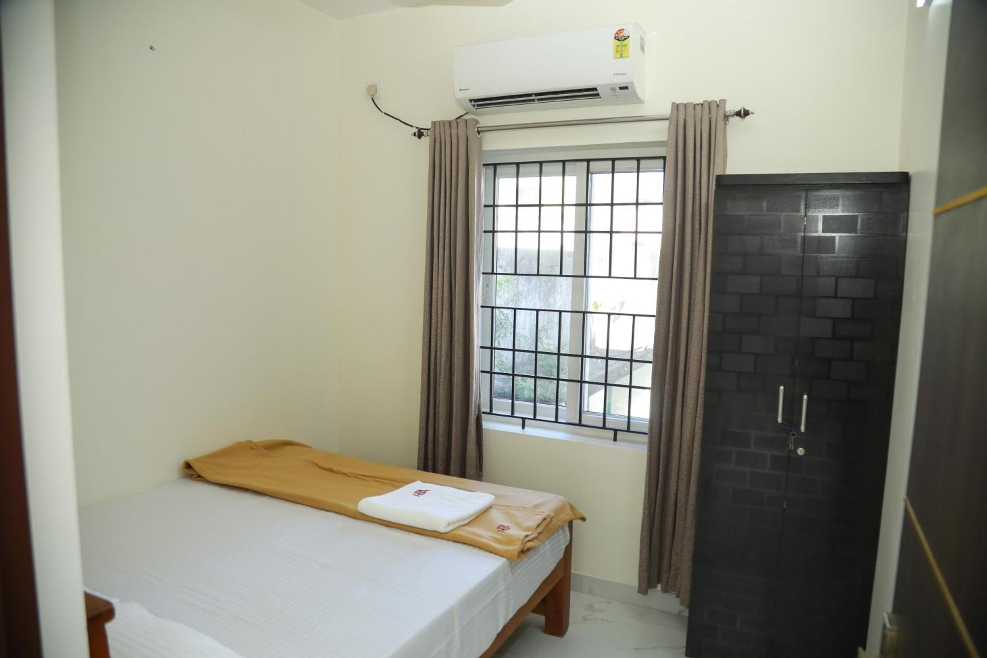 Happy Serviced Apartment *